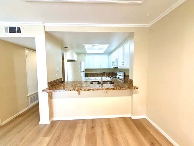Photo - 2b/2b Resort-Style Camarillo, Ponderosa Creek Condo