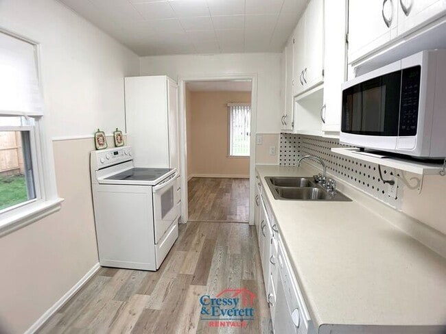 Photo - Perfect 3 Bedroom Ranch in Niles