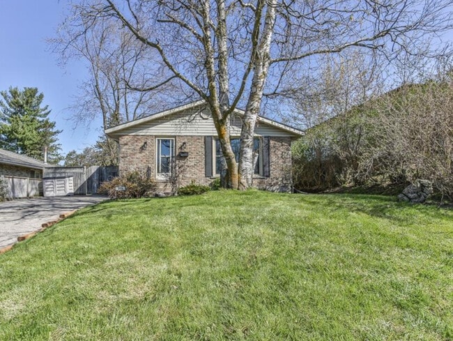 Photo - 319 Albert St Unit 1