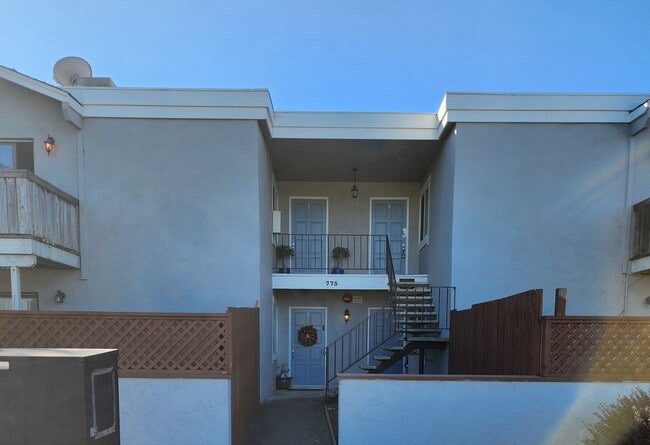 Building Photo - 775 Benicia Dr Unit 775 Benicia Dr.  #4