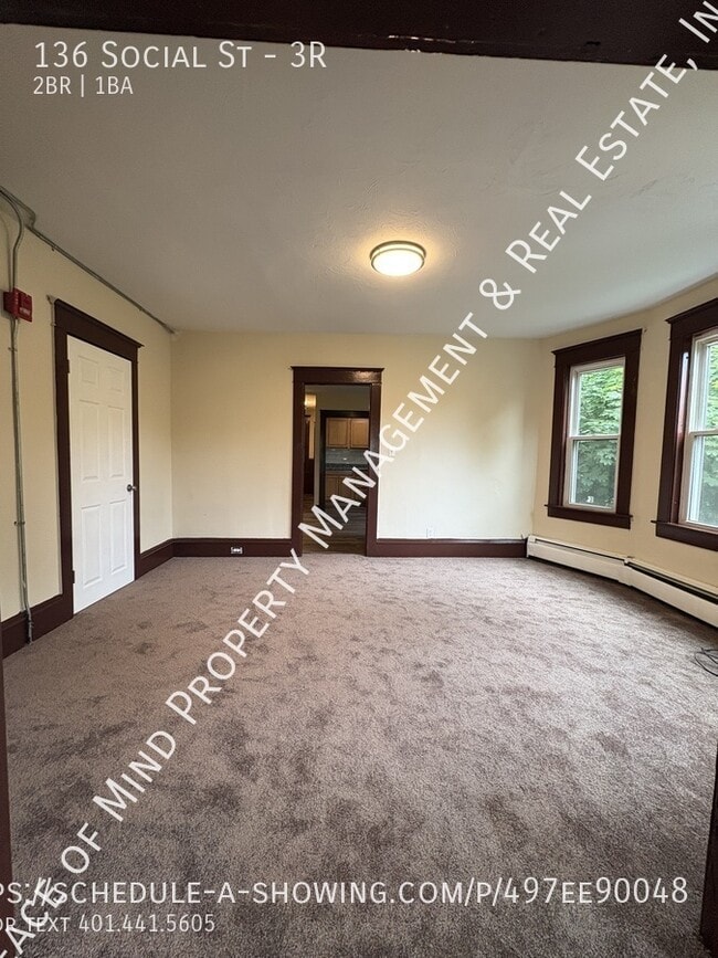 Building Photo - 136 Social St Unit 3R