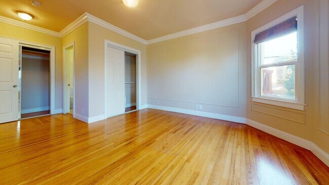 Photo - "Charming 4-Bed, 4-Bath Oasis in San Francisco with 1,963 Sq Ft of Comfort!"