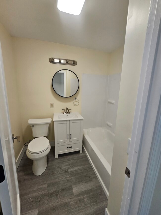 Photo - 187 Ferry St Unit 2