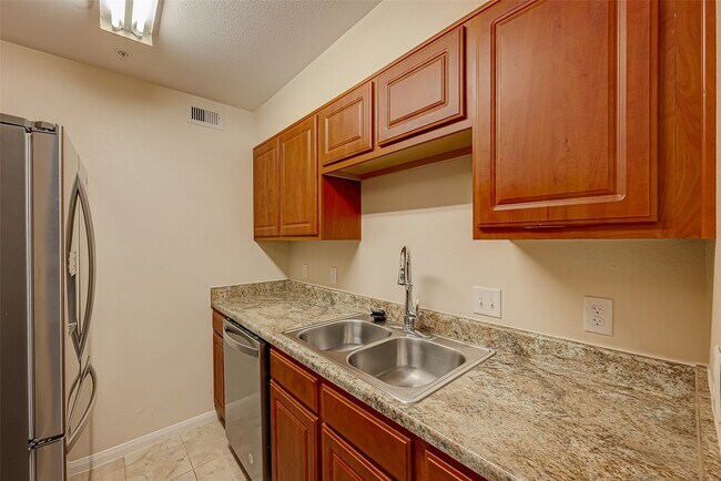 Photo - 8415 Hearth Dr Unit 21