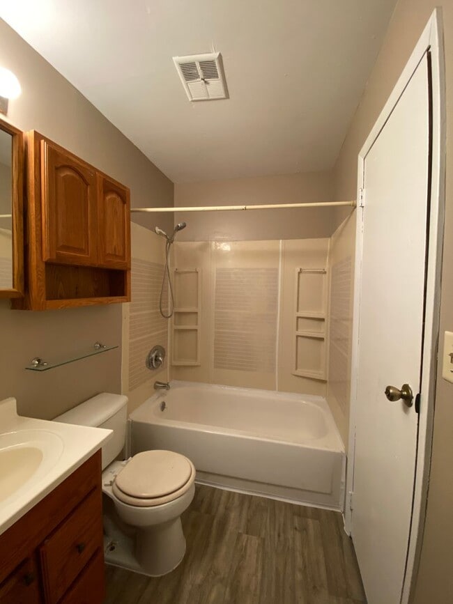 Photo - Great Ranch House next to a Park and Publi...