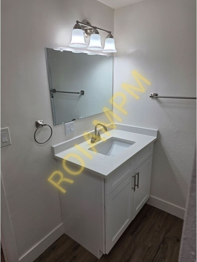 Photo - Idanha Ave Unit Apt 4