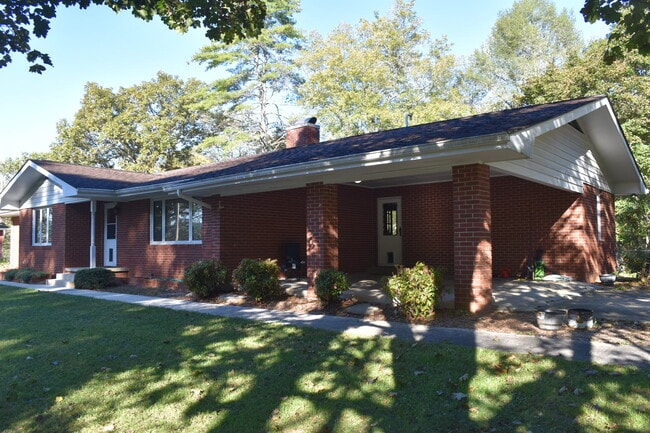 Photo - 959 Pleasant Valley Rd