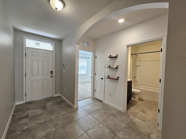 Photo - 480 Sorrento Dr