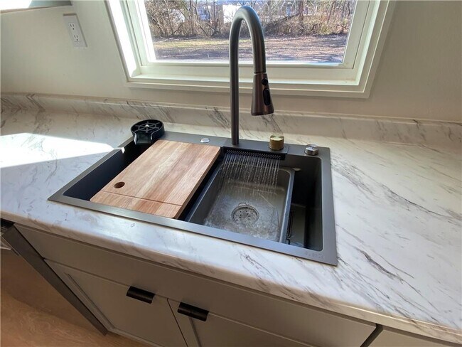 Photo - 6668 W Wedington Dr