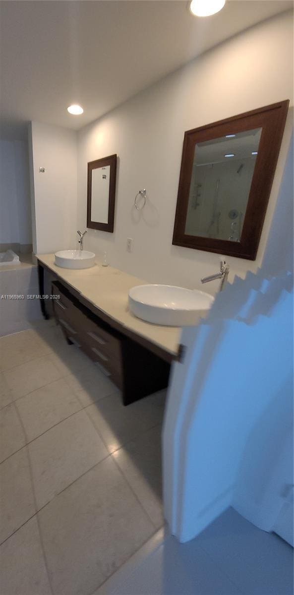 Photo - 475 Brickell Ave Unit 3709