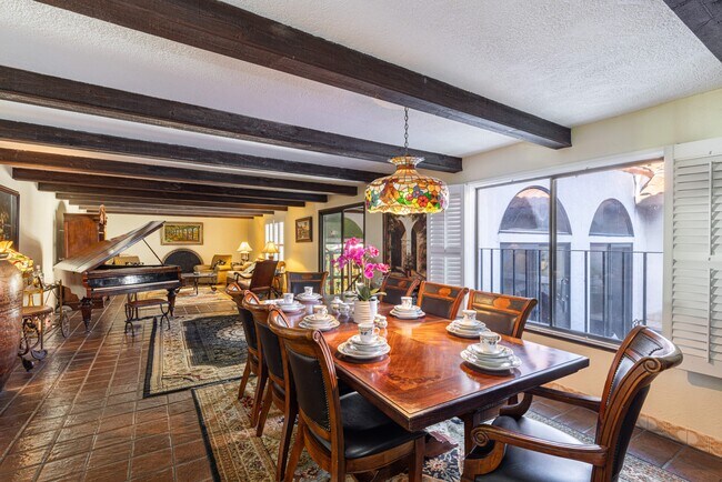 Photo - 474 Glass Mountain Rd