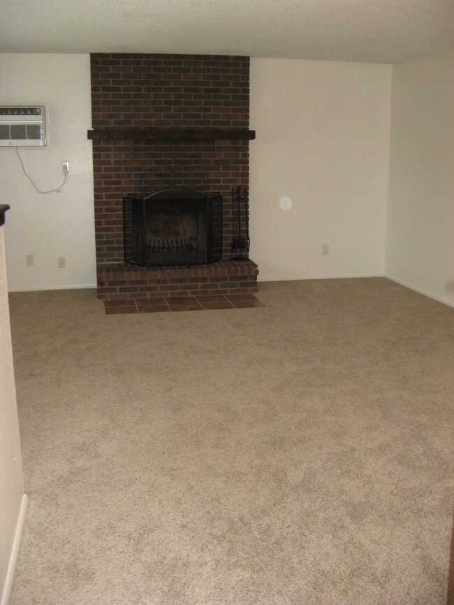 Photo - 732 Delaware Ave Unit A