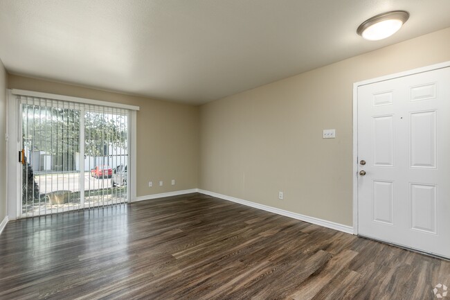 Photo - 4586 W Kiest Blvd Condominio Unidad 2097