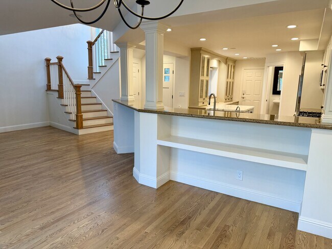 Photo - 16979 Roberts Rd