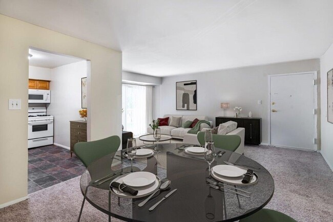 Photo - Glen Mar Apartment Homes