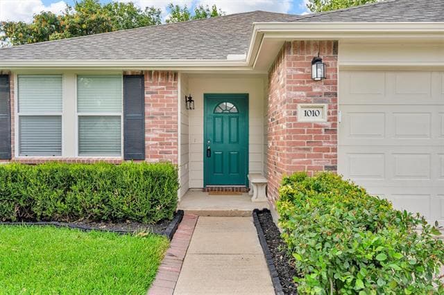 Photo - 1010 Chilton Dr