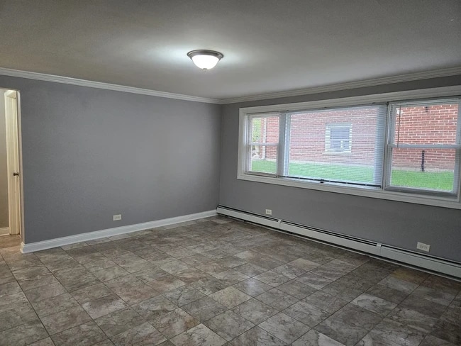 Photo - 10105 Hartford Ct Unit GB