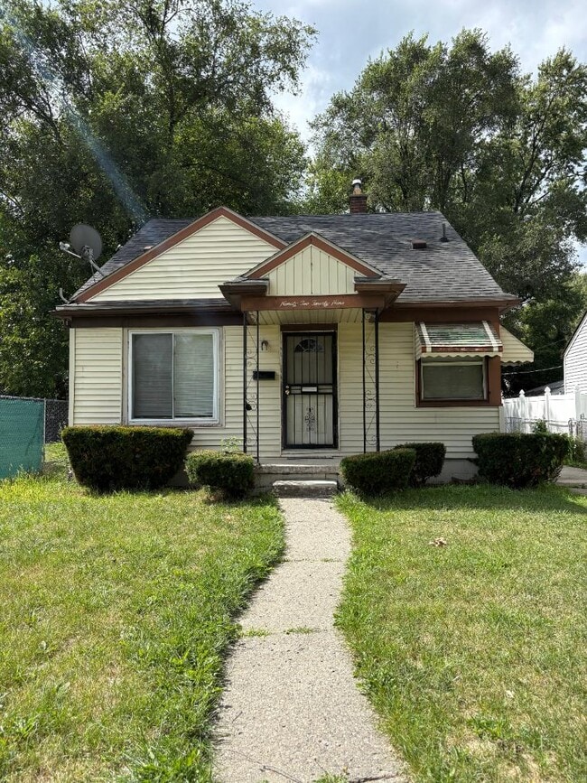 Building Photo - 9229 Westwood St Rental