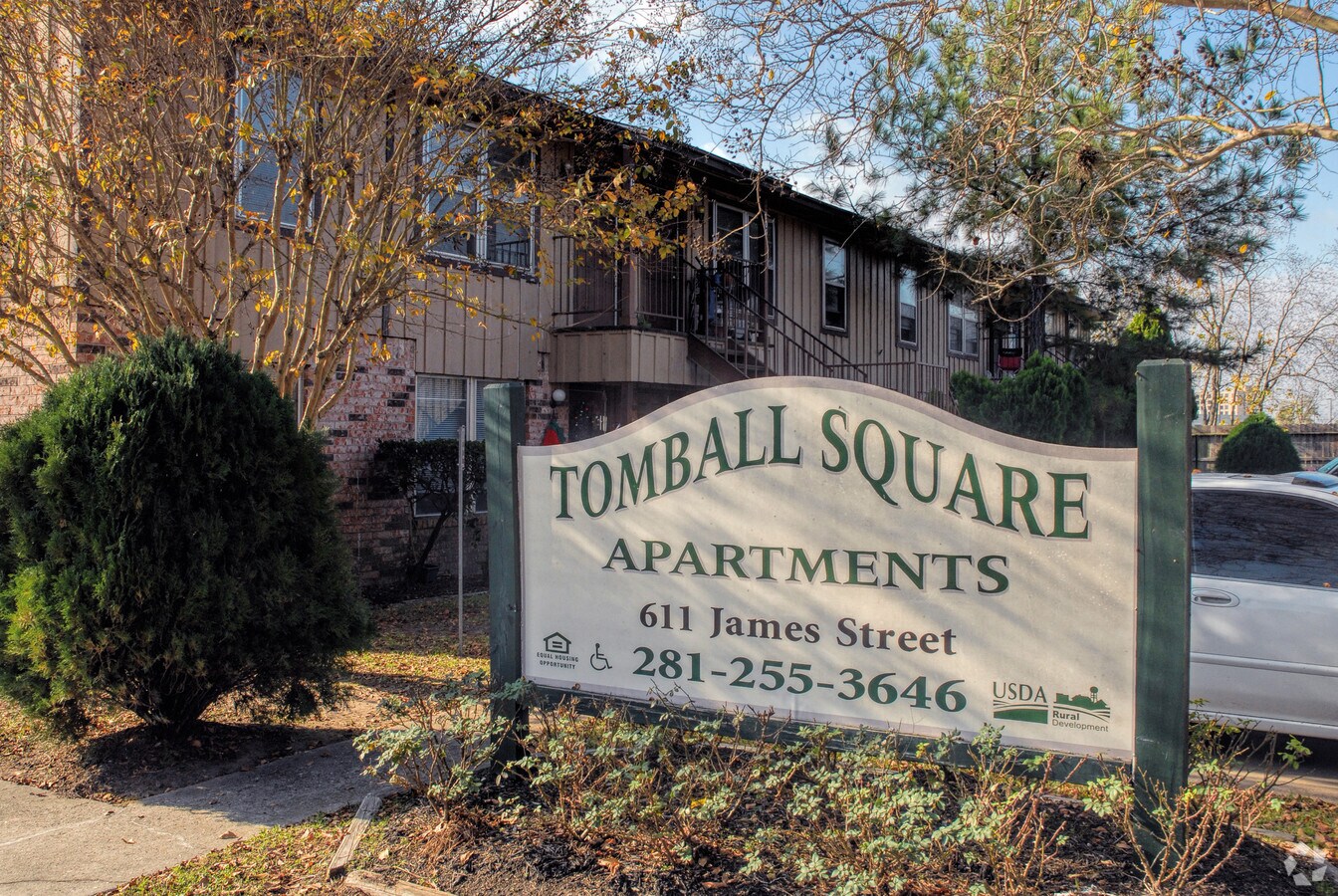 Photo - Tomball Square Apartments