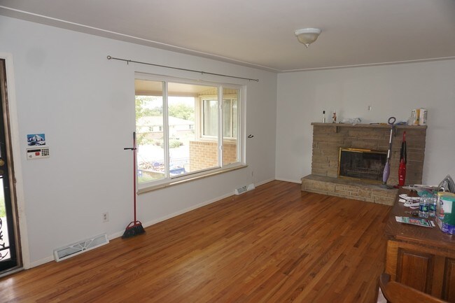 Photo - 5670 W 51st Ave