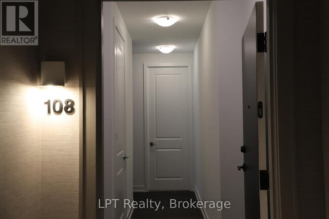 Photo - 556 Marlee Ave Unit 108