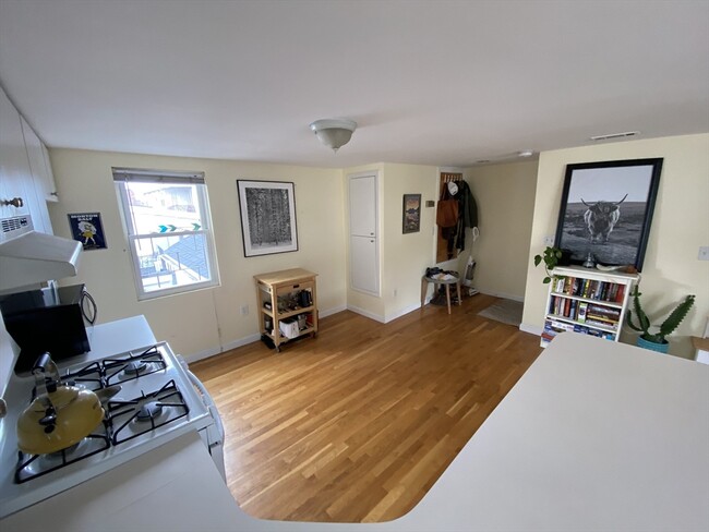 Photo - 91 5th St Unit 2