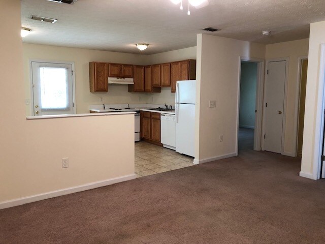 Photo - 209 E Wilson St