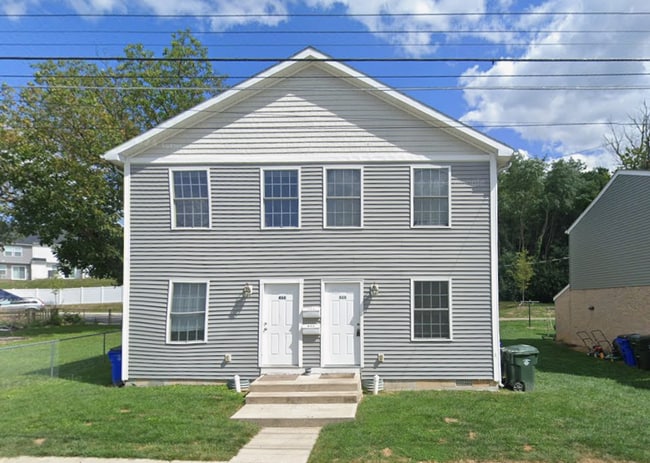 Photo - 466 Mitchell Ave