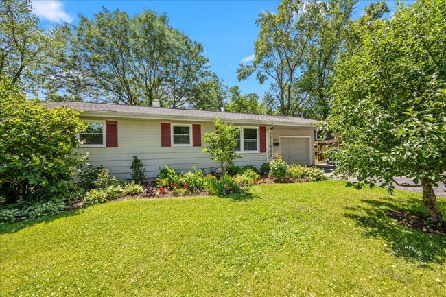 Photo - 1607 Oak St House