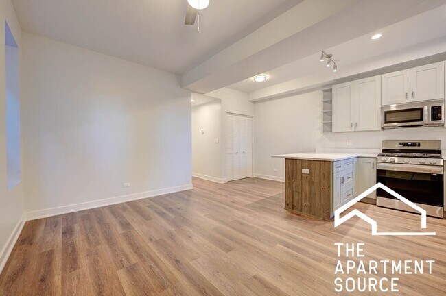 Photo - 1142 W 17th Pl Unit G