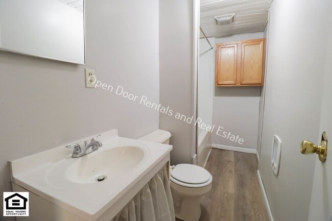 Photo - 501 N Broadway St Unit D