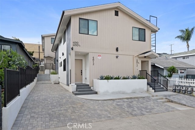 Photo - 4810 Mascot St