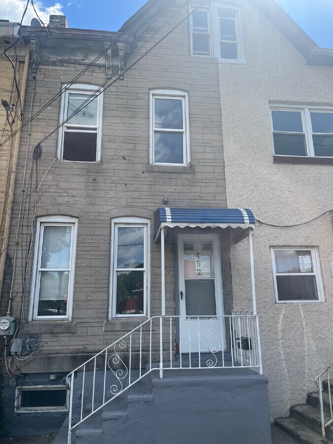 Photo - 452 Klagg Ave Apartment
