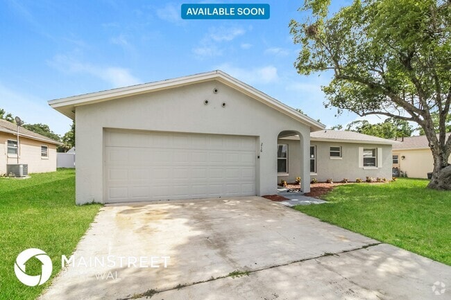 Building Photo - 216 Lochmond Dr Rental
