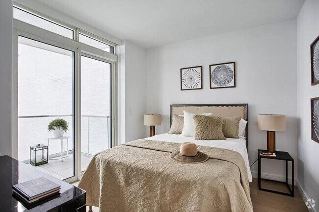 Building Photo - 2 bedroom in New York NY 10036 Unit 8-31 Rental