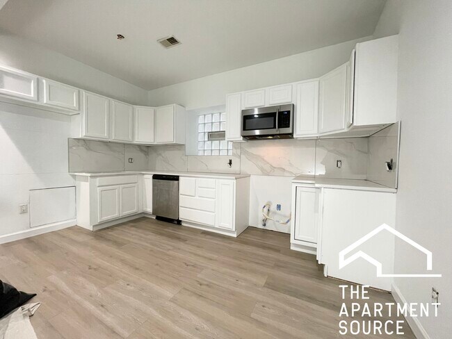 Photo - 1042 N Kedzie Ave Unit G