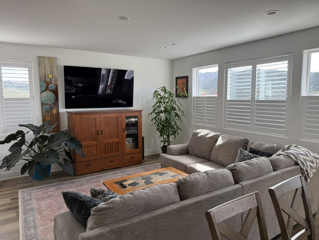 Photo - Gorgeous 4 bed, 2.5 bath in the Rice Ranch Community