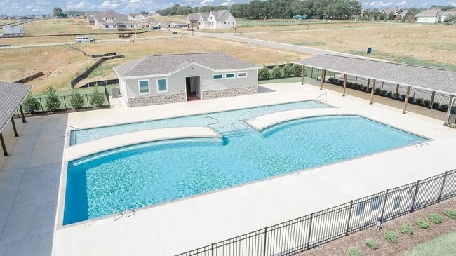 Photo - Beautiful 5-Bedroom Home in Brixworth Neighborhood with 2 Community Swimming Pools & Walking Trails