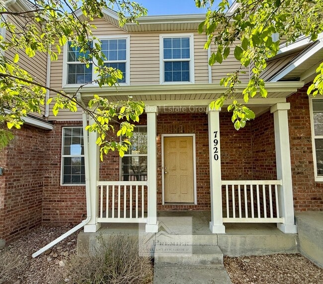 Building Photo - 7920 Sandy Springs Point