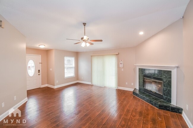 Photo - 3601 Caroline Vale Blvd