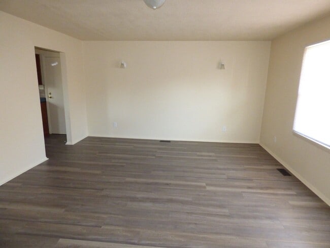 Photo - 6914 Autumn View Dr