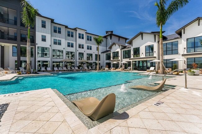 Building Photo - Row Waterside Rental