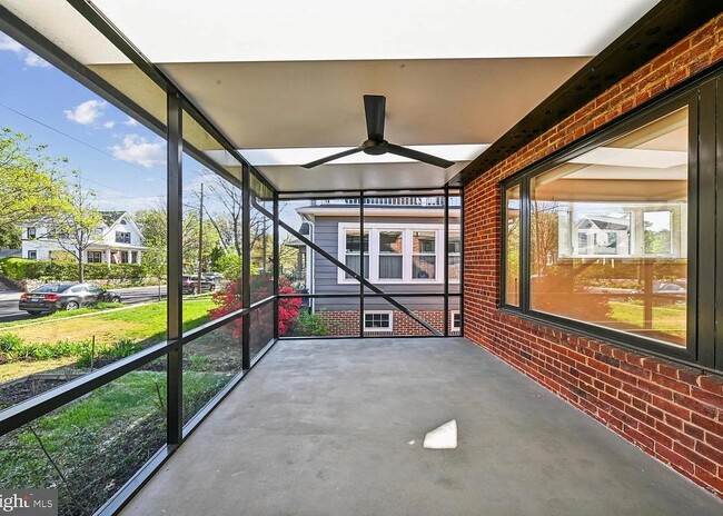 Building Photo - 22502 SE 267th St