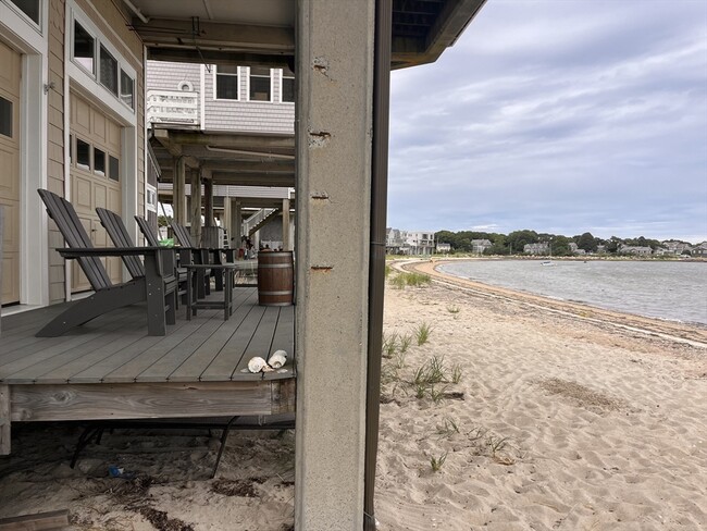Photo - 29 Cove St