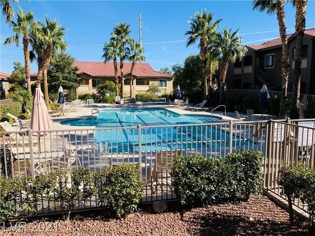 Photo - 3355 Cactus Shadow St Unit 101