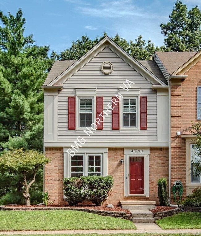 Building Photo - 43790 Laburnum Square