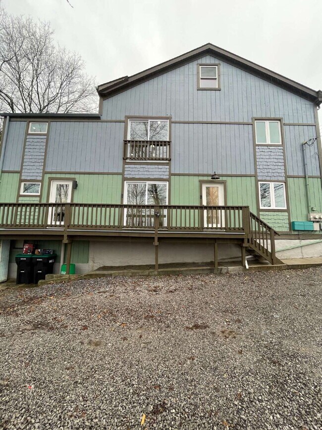 Photo - 107 Shoup St Unit 2 - Long Term