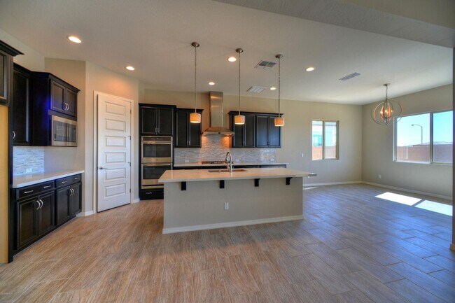 Photo - Charming 4 bed 3 bath home at The Meadows ...