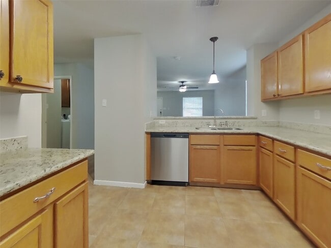 Photo - 21918 Willow Shade Ln