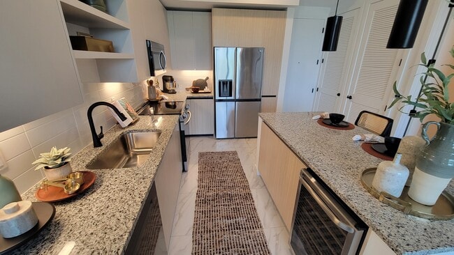 Photo - 2331 NE 171st St Unit B2